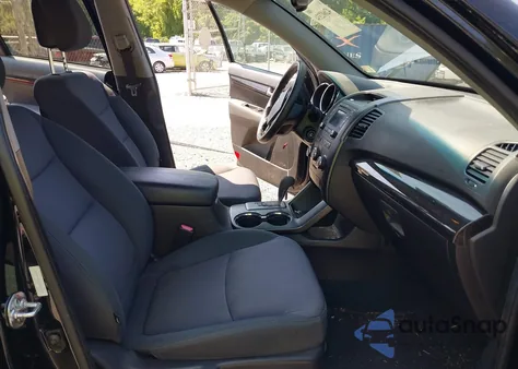 2013 Kia Sorento Lx из США, поврежденный, VIN 5XYKT3A65DG414072